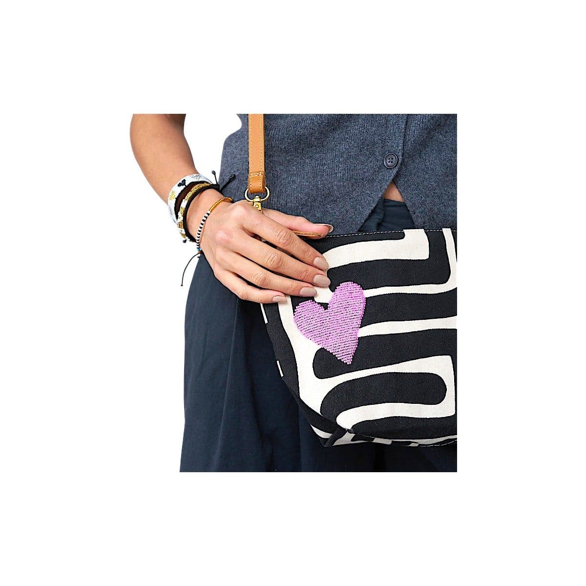 XLarge Convertible Pouch - w/ Beaded Heart