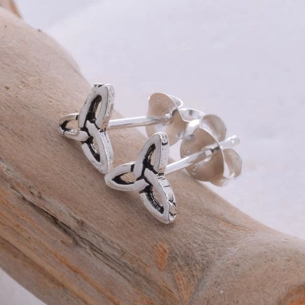 Triquetra stud earrings S421